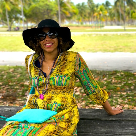 Gracia Dresses & Skirts - Yellow print sexy and elegant boho dress